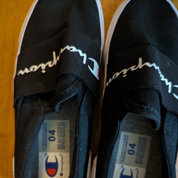 Champion slip on sneakers - almost new! - Picture 6 of 6